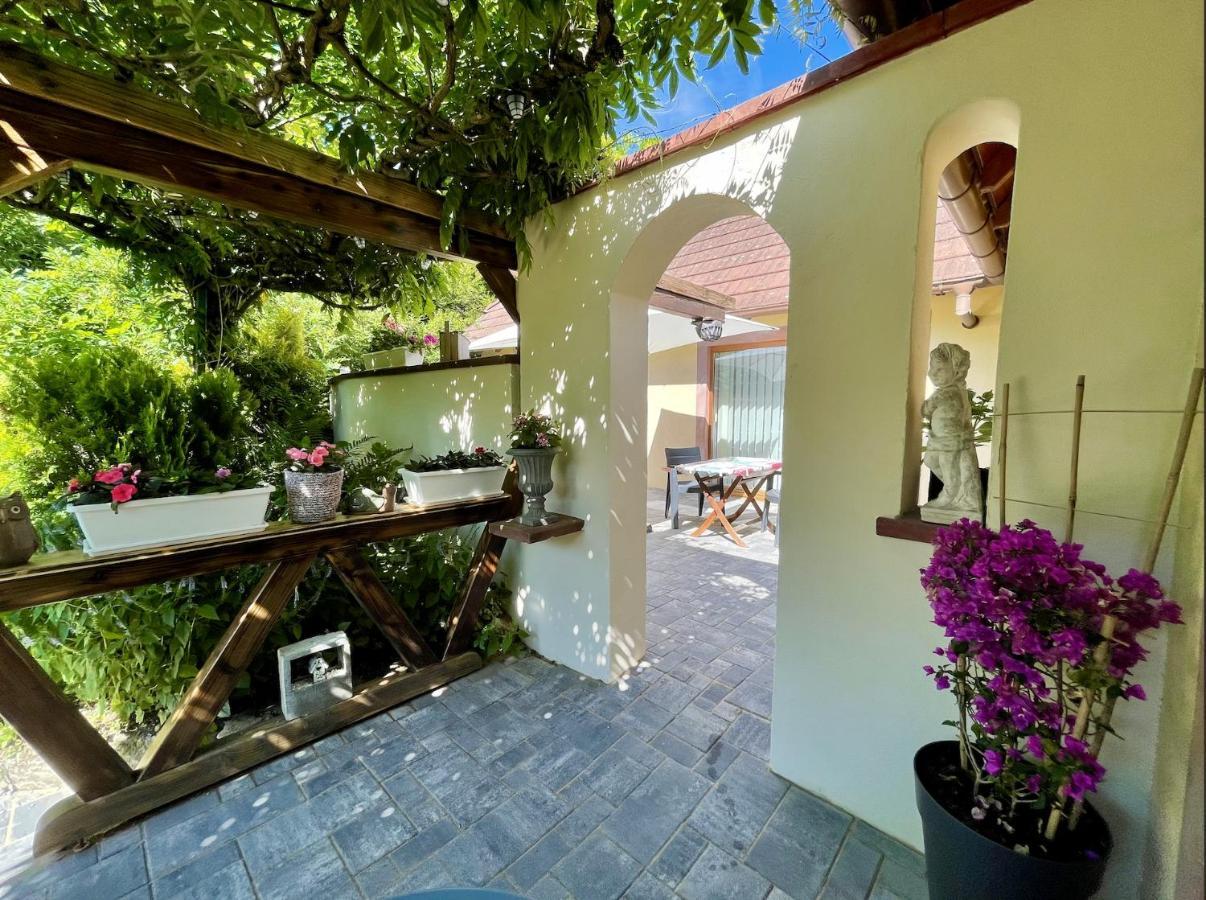Lo'Gîte L'Allée du Val Lalaye Esterno foto