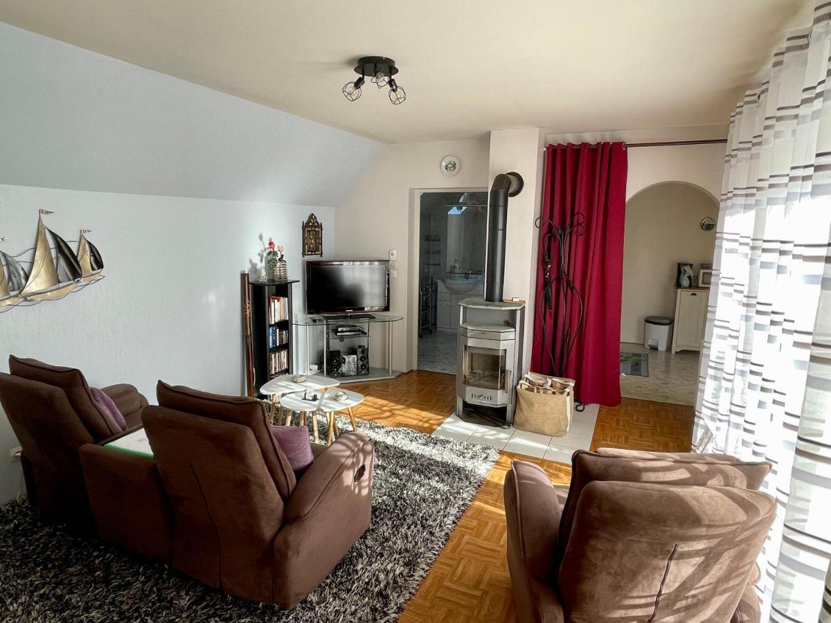Lo'Gîte L'Allée du Val Lalaye Esterno foto